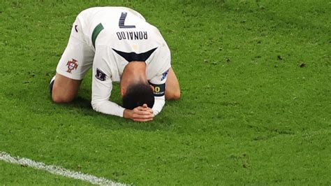 Cristiano Ronaldo Se Despide Del Mundial Llorando Y Como Suplente El