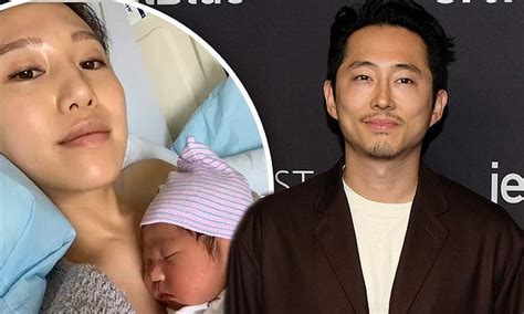 The Walking Deads Steven Yeun Welcomes Second Child A Baby Daughter