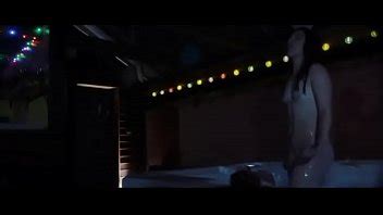 Chica sexy de la bañera de hidromasaje XVIDEOS