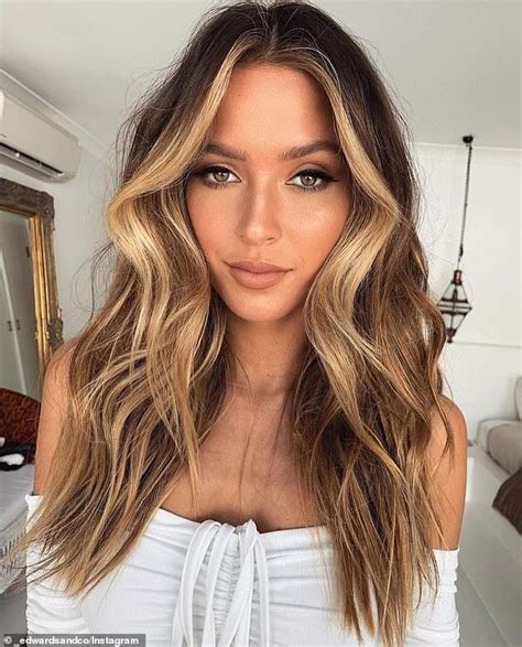 Blonde Hair With Highlights Balayage Hair Blonde Brown Blonde Hair