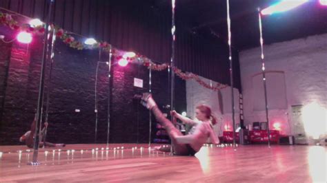 Inside Leg Roll A Pole Dance Tutorial By Arlene Caffrey Of Irish Pole