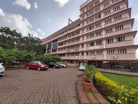 Vivekanand Education Society's Institute of Technology, Chembur Reviews