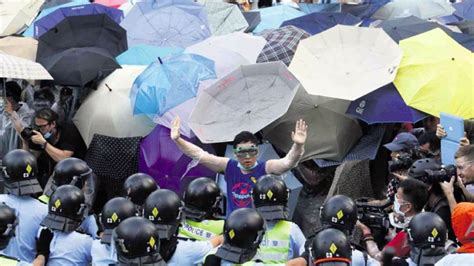 ‘umbrella Revolution Spreads In Hong Kong Inquirer News