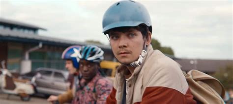 Trailer Da Temporada De Sex Education Destaca Conflitos E Bigodinho De Otis Jovem Nerd