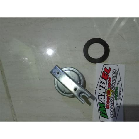 Jual Tutup Tangki Vespa Pts Tutup Tangki Vespa Special Vespa Smallframe