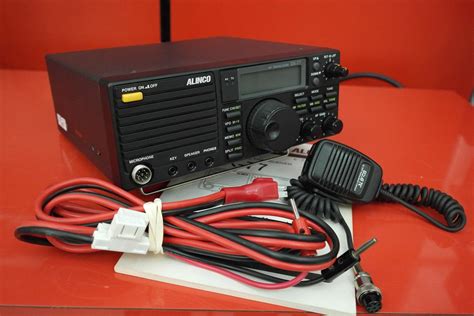 hand alinco dx  hf transceiver radioworld uk
