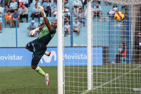 Liga Sporting Cristal Enfrenta A Carlos Mannucci En El Estadio