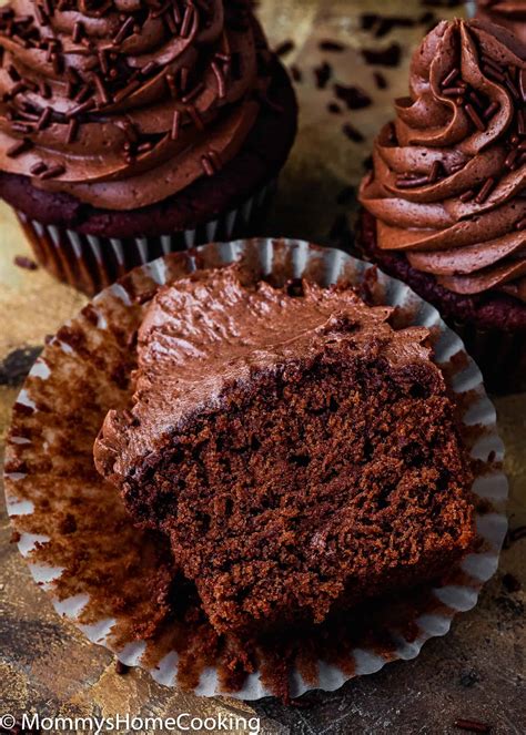 Eggless Chocolate Cupcakes Mommy S Home Cooking