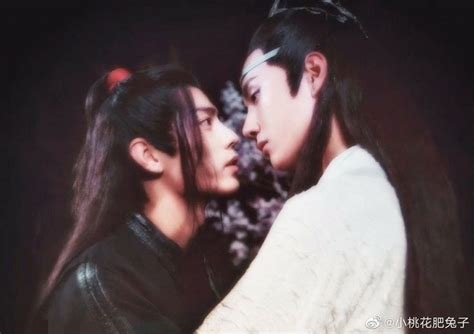 Pin By K Kuardarrramian On The Untamed Cute Gay Couples Cute Gay Gay Aesthetic