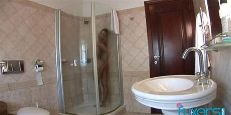 Roberto Malone Fucks Nikky Thorne In The Ass Tnaflix