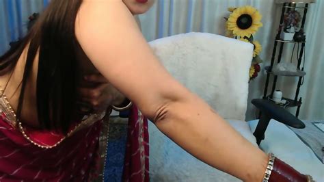 Hot Indian Bhabhi On Webcam