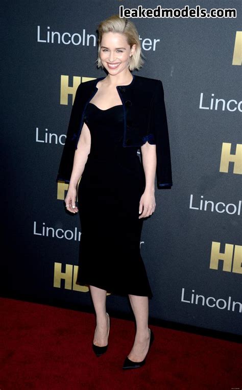 Emilia Clarke Naked Photos Leakedmodels The Fappening News