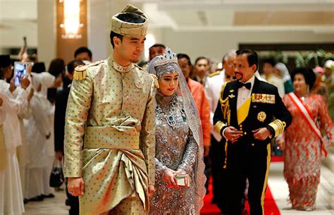 Brunei's newly wed royal couple Princess Hajah Hafizah Sururul Bolkiah ...