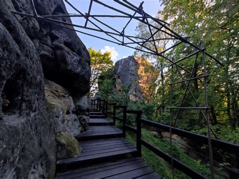 Víte ve které pohádce hrála zřícenina hradu Rotštejn