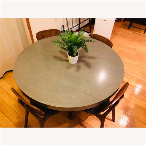 Custom Kreiss Sutton Round Dining Table AptDeco