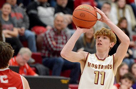 Pcm Boys Open Postseason With Easy Win Over Chariton Newton Daily News