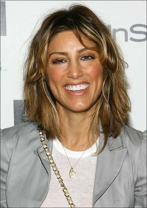 Download Jennifer Esposito Radiant In Red Wallpaper