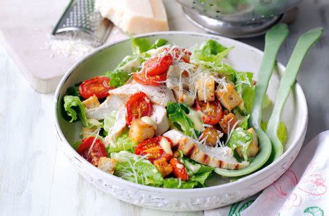 Caesar salad with roasted tomatoes | Tesco Real Food