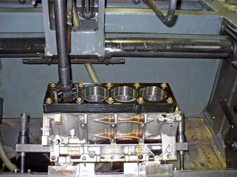 Cylinder Honing