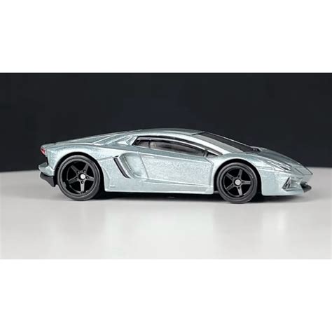 Hot Wheels Premium Lamborghini Aventador LP Shopee Philippines