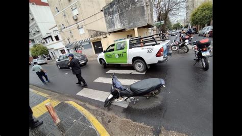 Dos Personas Heridas En Un Accidente Youtube