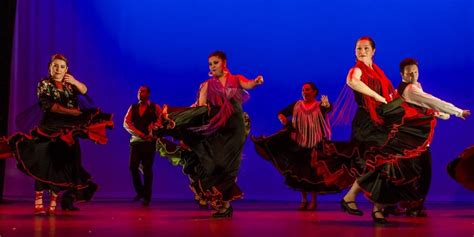 Todas Y Todos A Practicar Danza En El Instituto Potosino De Bellas