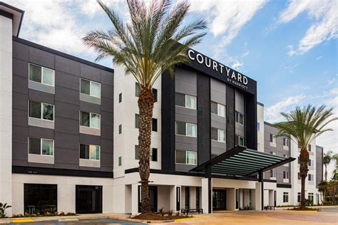 Courtyard by Marriott-Anaheim Resort/Convention Center | Anaheim, CA 92802