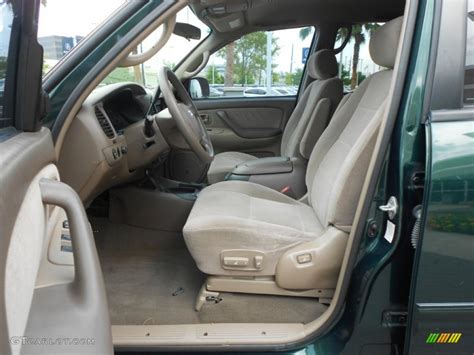 2003 Toyota Sequoia SR5 interior Photo #66921475 | GTCarLot.com