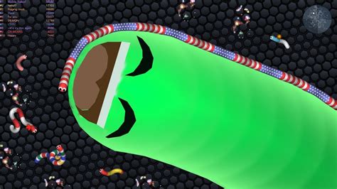 Slither Io Biggest Snake Vs Small Snake Trap Score L Epic