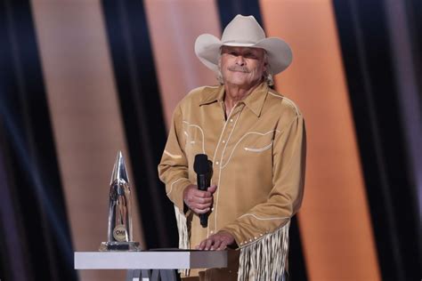 CMA Awards: Alan Jackson to receive lifetime achievement award - UPI.com