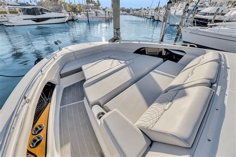 Sea Ray Sundancer Outboard Marinemax Stuart