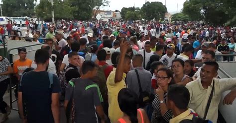 En un mes más de 200 mil venezolanos se inscribieron en el registro de