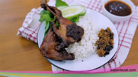 Resep Bebek Bumbu Hitam Khas Madura