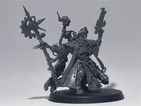 Tech Priets Dominus R Warhammer40k