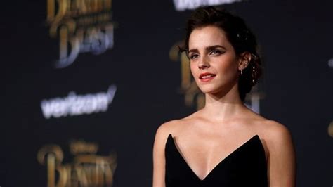 La actriz Emma Watson denuncia el robo de fotografías privadas