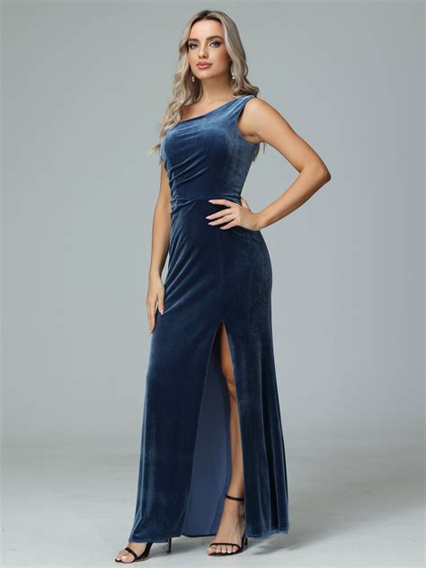 One Shoulder Velvet Winter Formal Bridesmaid Dresses
