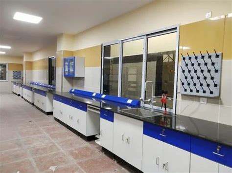 Modular Laboratory Workstations at Rs 100000 | Laboratory Tables in ...