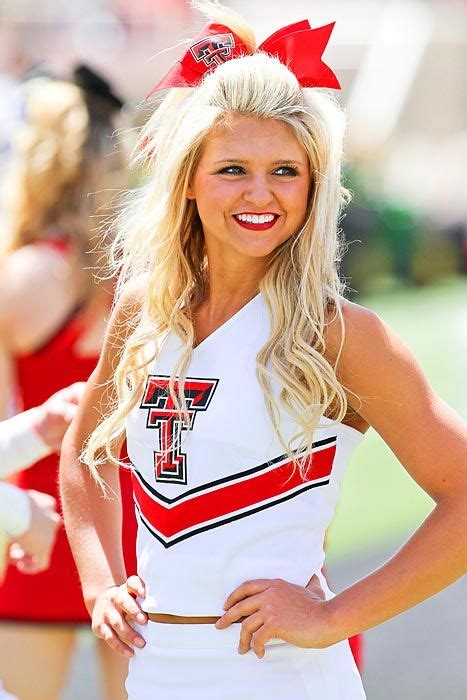 Cheerleader Of The Week Photos College Cheer Raiders