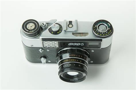 fed5 Russia film camera on white background. 10690779 Stock Photo at ...