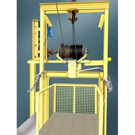 Wire Rope Hoist Hydraulic Goods Lift Capacity 1 2 Ton At Rs 550000 In