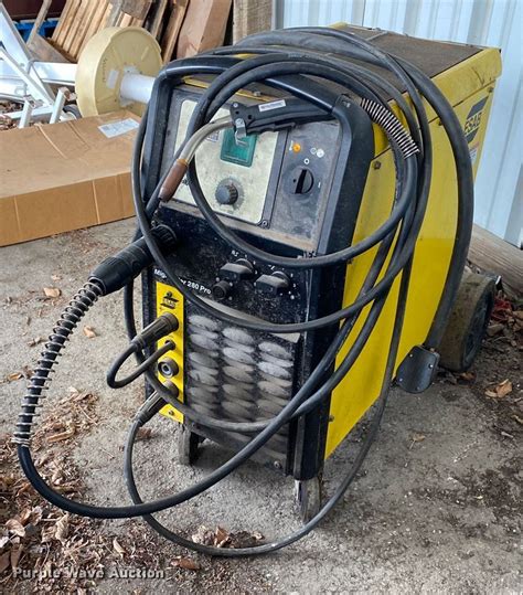 Esab Migmaster Pro Welder In Tulsa Ok Item Kv Sold Purple Wave