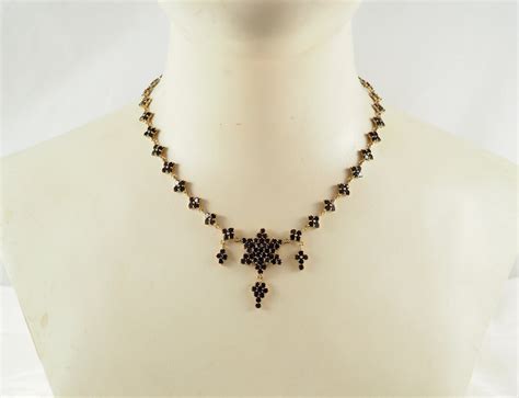 Antique Victorian Period Bohemian Garnet Festoon Necklace Set In