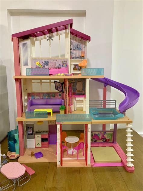 Barbie Dreamhouse Dollhouse on Carousell