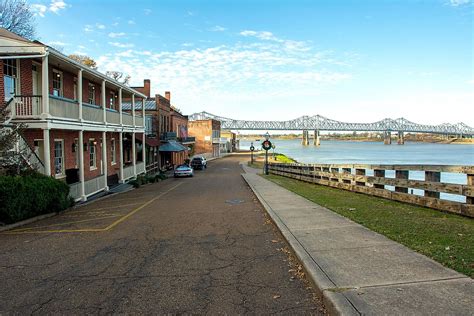 8 Adorable Small Towns In Mississippi WorldAtlas