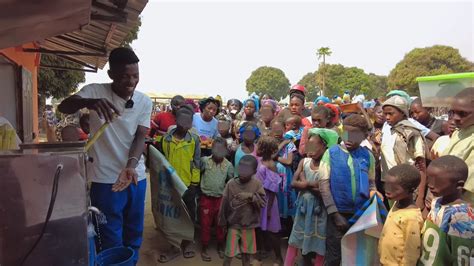 Lindo H C Quang Linh Vlogs L M I U Hi M C Angola D O N S P Gi U To Hot Kols I S Ng