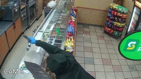 Armed Robbery Of D C Subway Caught On Tape Wjla