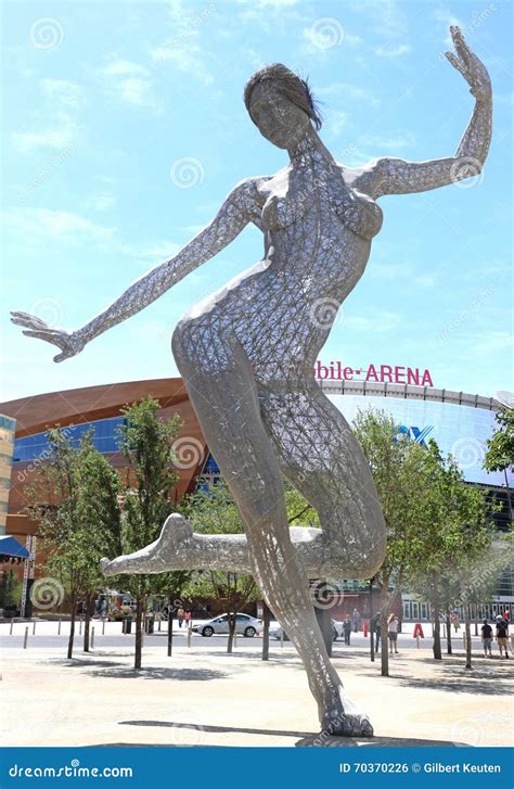 Naked Woman Statue Editorial Photo Image Of Vegas Naked 70370226