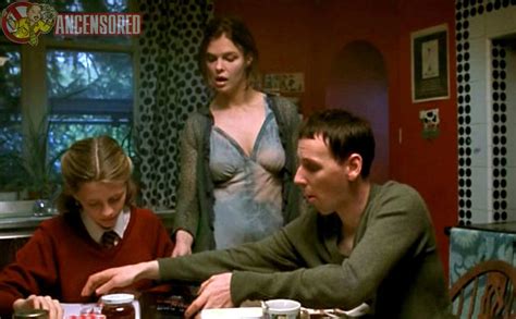 Jeanne Tripplehorn Nude Pics Page