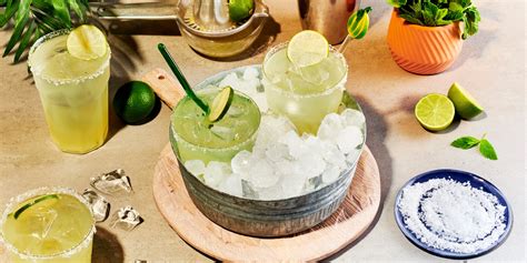 10 Most Popular Cocktails In The World 2024 The Mixer Uk