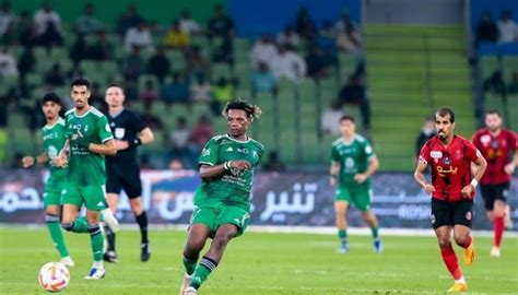 الأهلي يقتحم المربع الذهبي للدوري السعودي بضربة ثلاثية